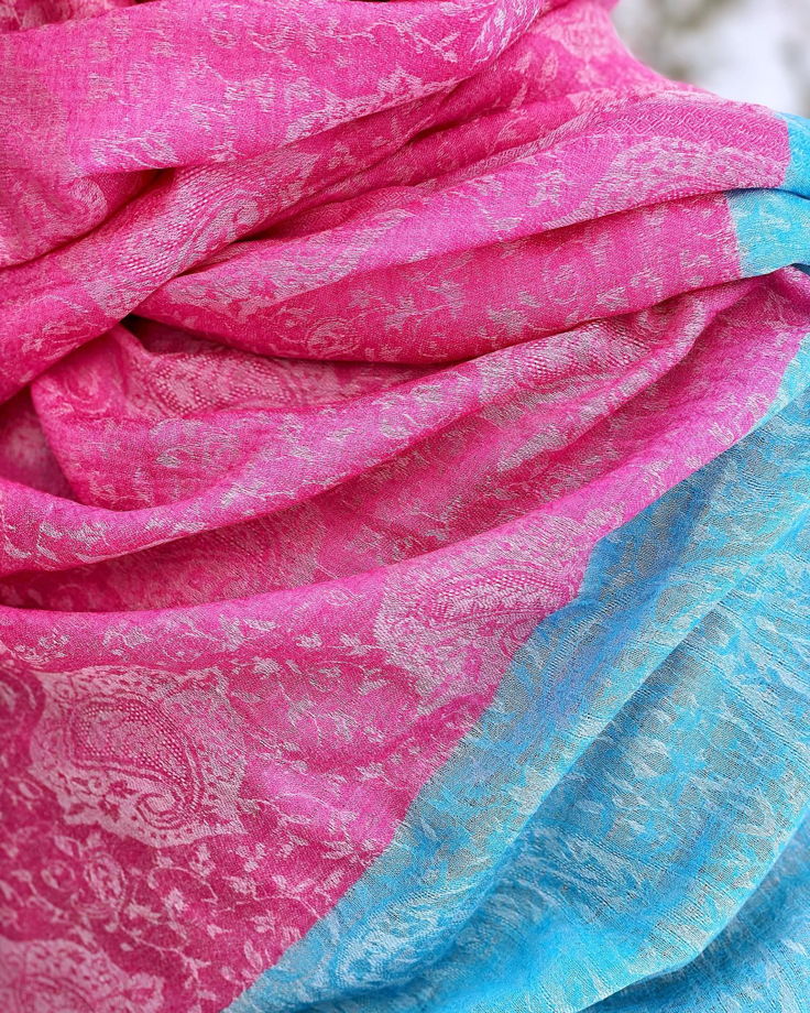 Розово-голубая кашемировая шаль
