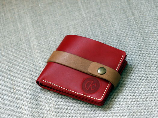Красный бумажник из натуральной кожи, модель "PURE" extra
