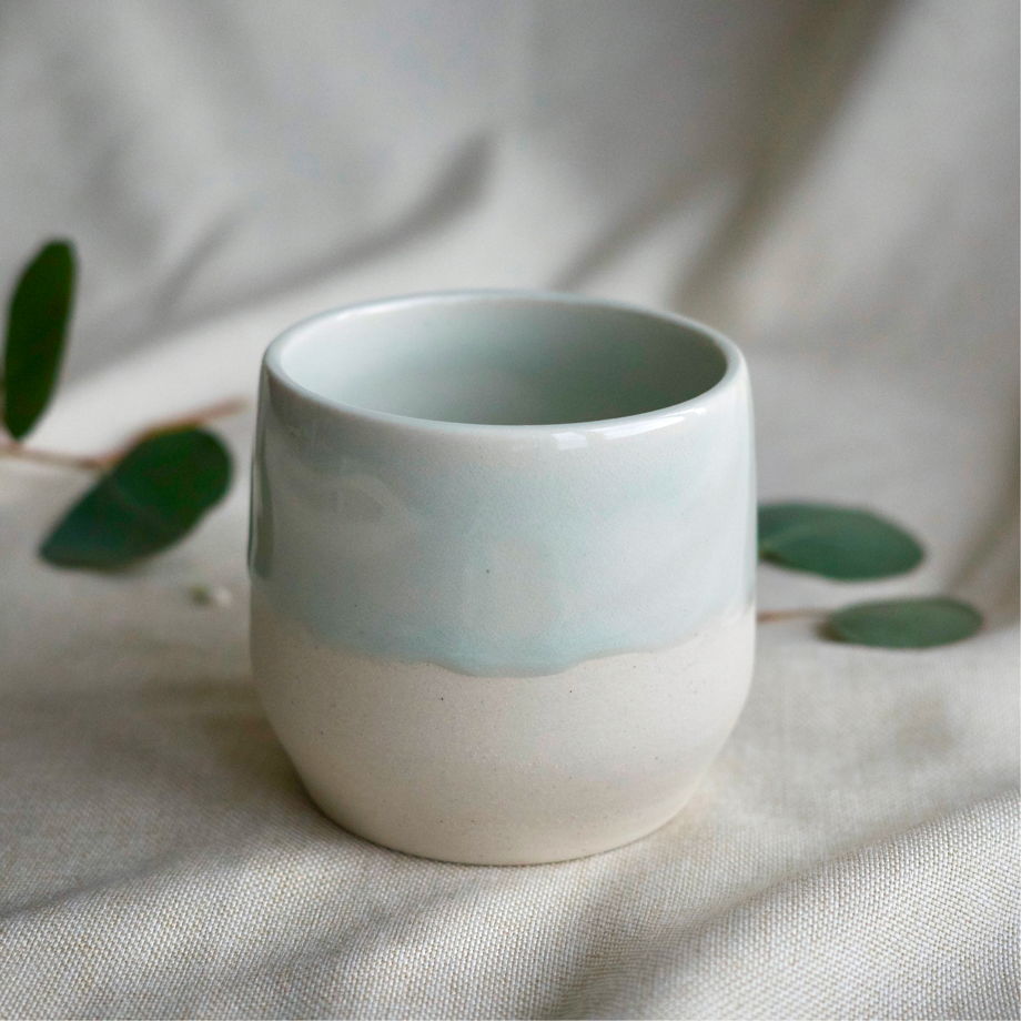 Чашка ручной работы "Вода"