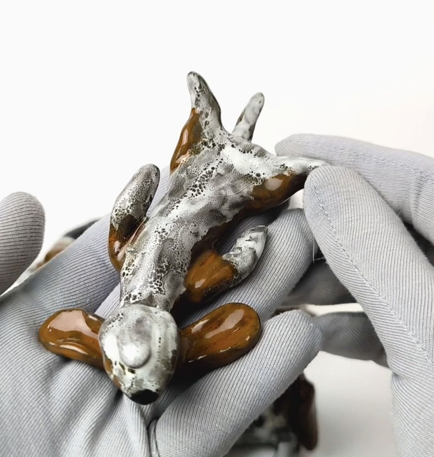 Статуэтки собаки бассеты и корги