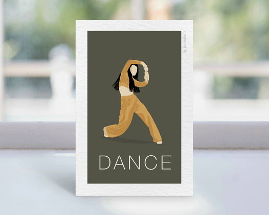 Дизайнерская открытка "Танец на зеленом" формата 10х15см