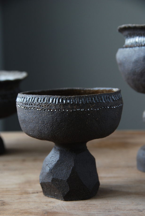 Керамическая ваза-подсвечник ручной работы серии Хроники