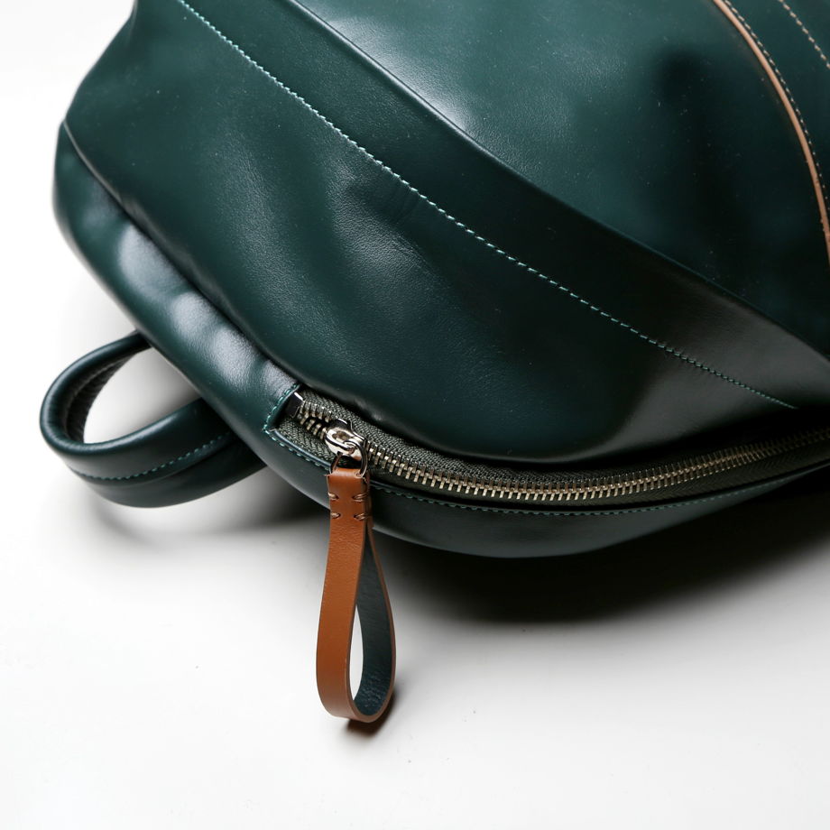 Рюкзак изумрудный кожаный с отделением для ноутбука
