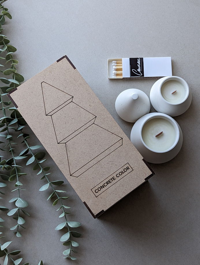 Набор новогодних ароматических свечей из соевого воска в форме елки ALVA в дизайнерской упаковке  (белый)