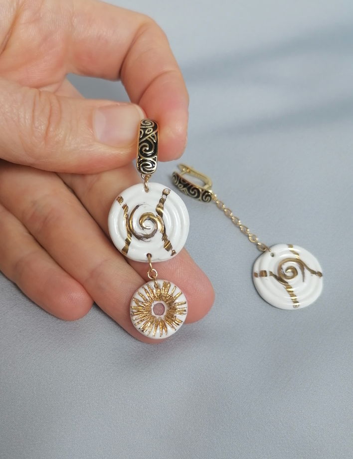 Серьги висюли с подвесками Азия-пончик (эмаль)