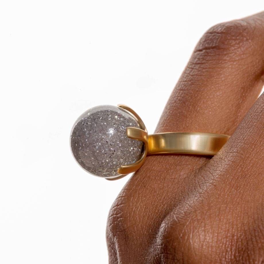 Латунное кольцо «Сияние-Лапка»