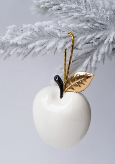 Белое яблоко Игрушка на елку