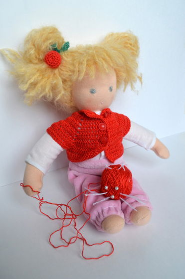Текстильная игровая кукла Вишенка