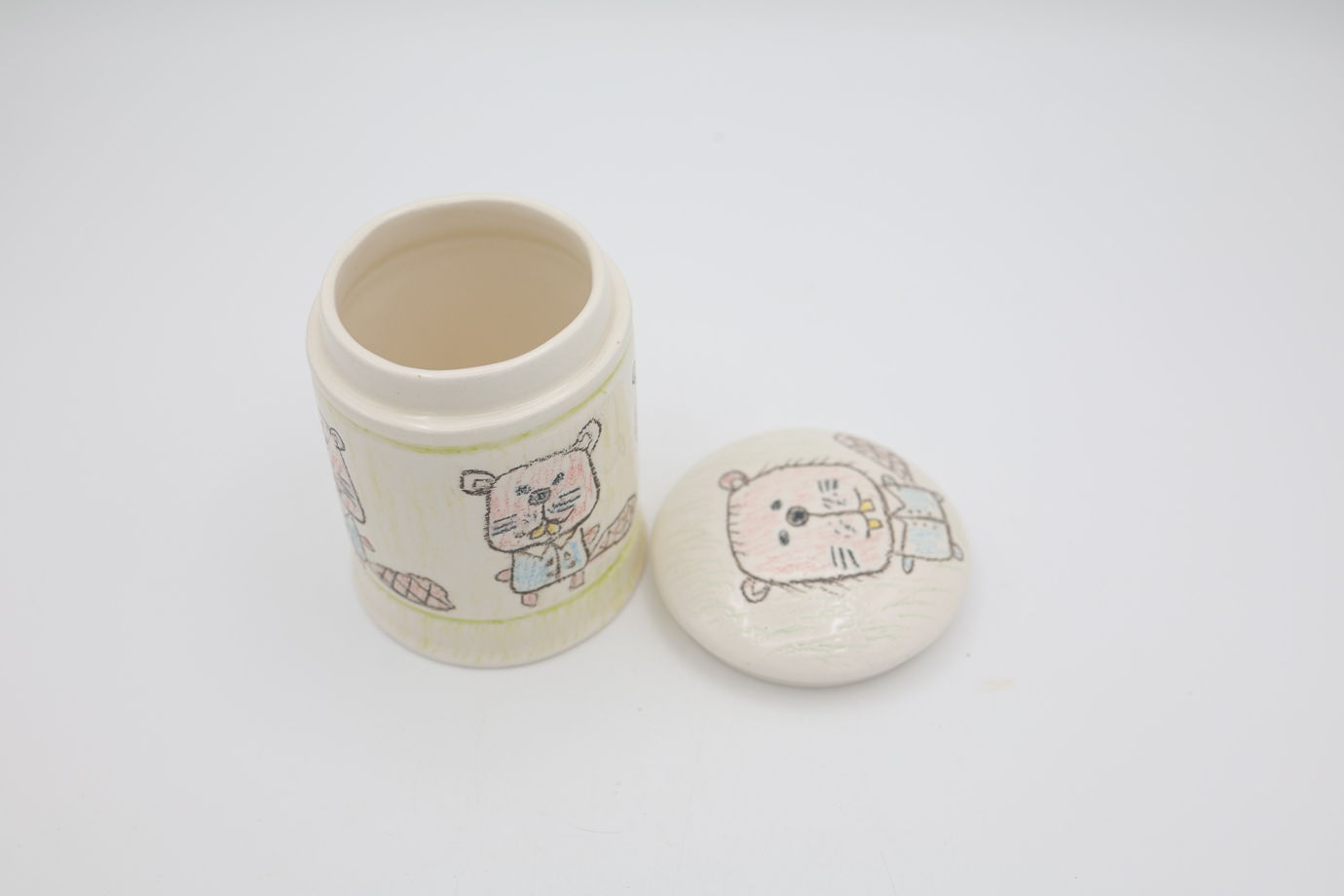 Волшебная баночка с бобрами