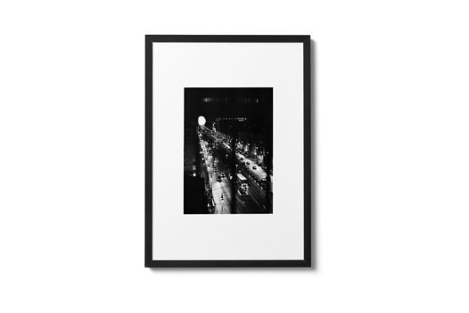 "Лиговский проспект" / Чёрно-белая авторская фотография, 20x30 см