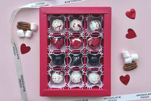 Шоколадные конфеты с сердечками (9), подарок на 14 февраля для нее или для него