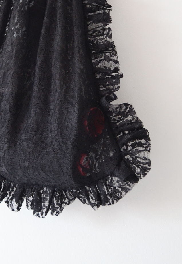 Черный кружевной шоппер с рюшами