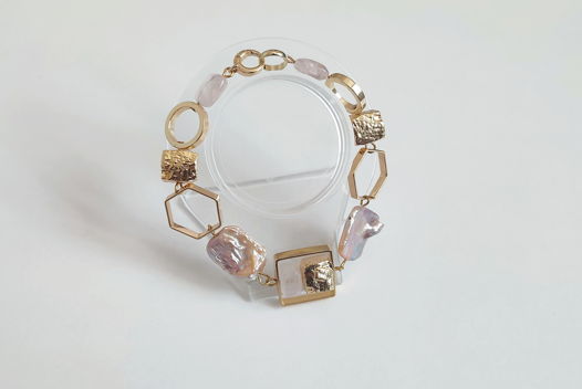 Браслет из барочного жемчуга