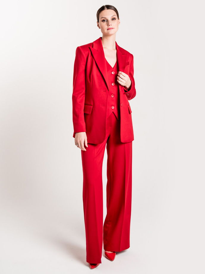 Приталенный жакет из костюмной вискозы