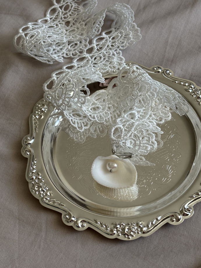 Кружевной чокер с морской ракушкой