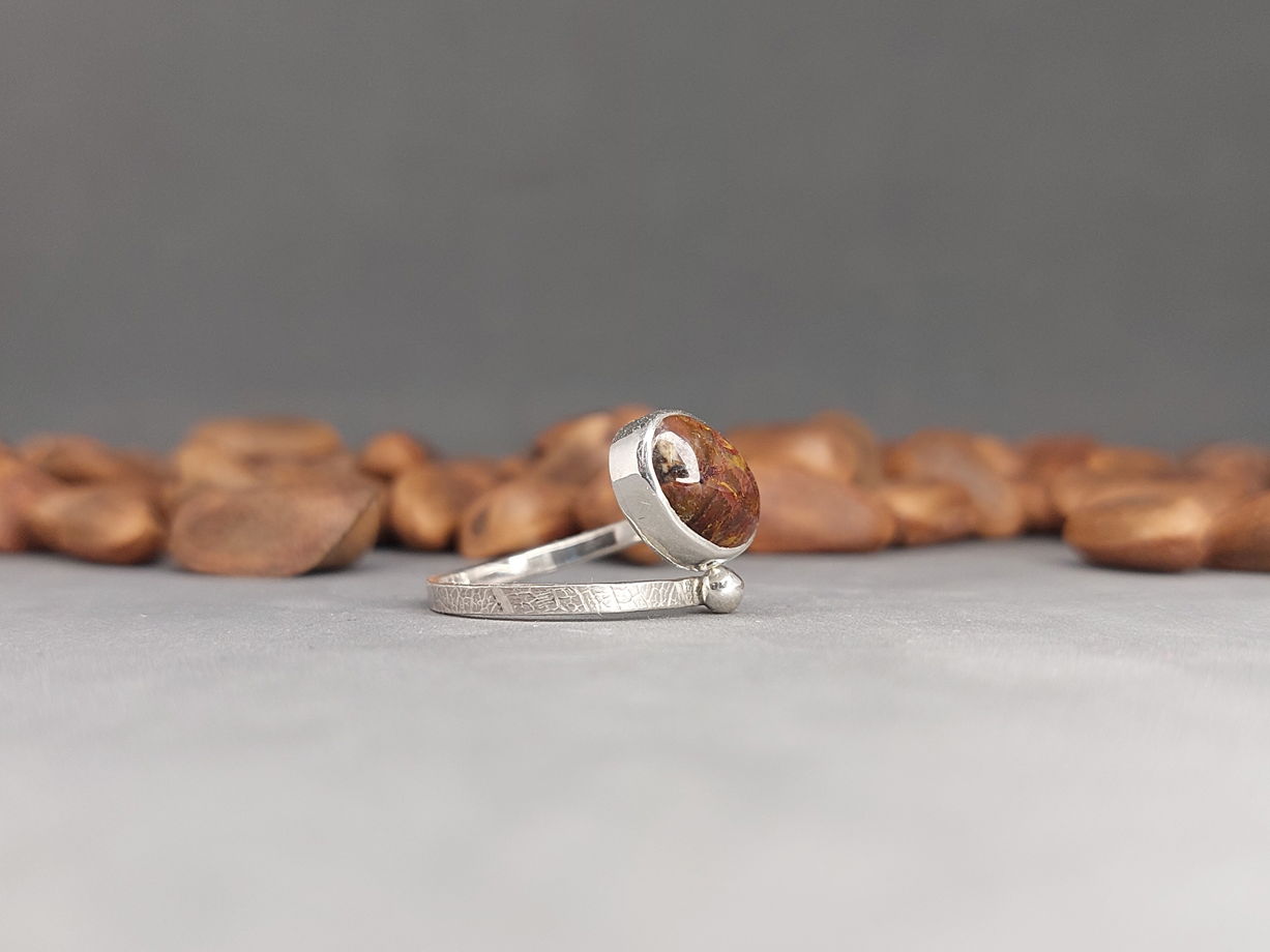 Кольцо с агатом "Урожайный год", серебро, размер 15 - 19