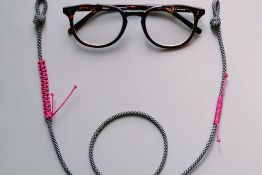 ШНУРОК ДЛЯ ОЧКОВ KNOTTY WORKSHOP CRIMSON