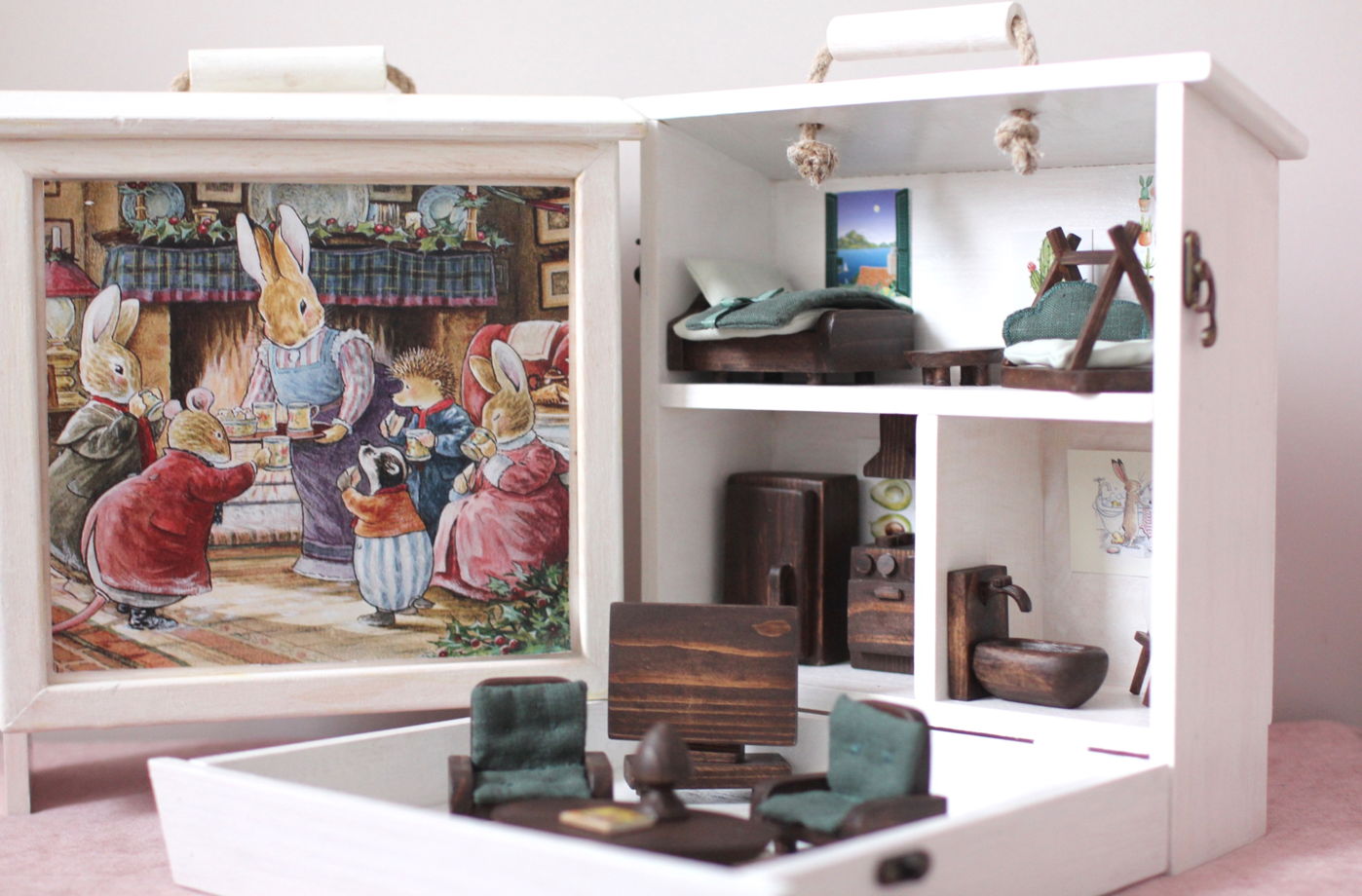 Деревянный кукольный чемоданчик - Современная квартира - куклам Лол, Сильваниан