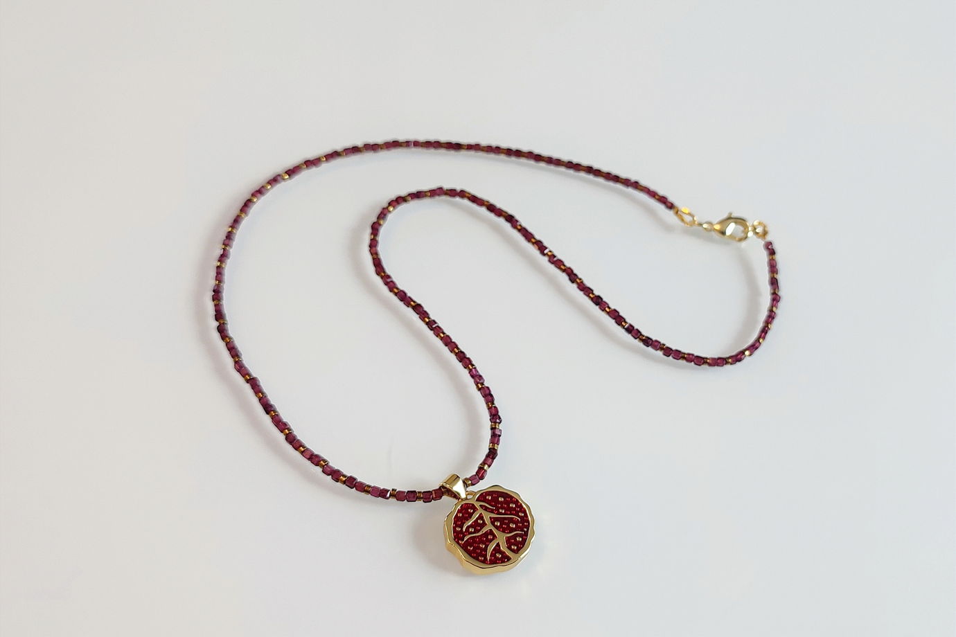 Чокер из Граната