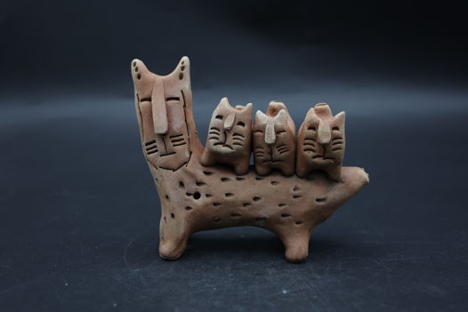кот с  котятами
