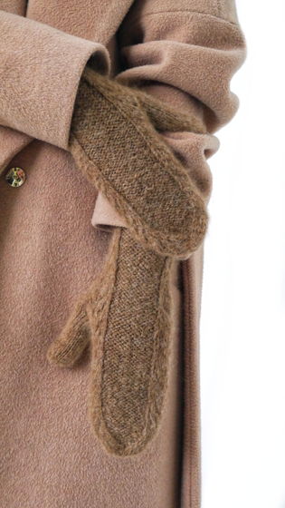 Варежки женские зимние ручной вязки  размер.