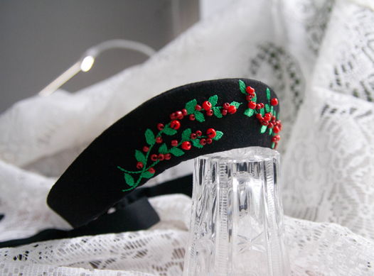 Кокошник с вышивкой