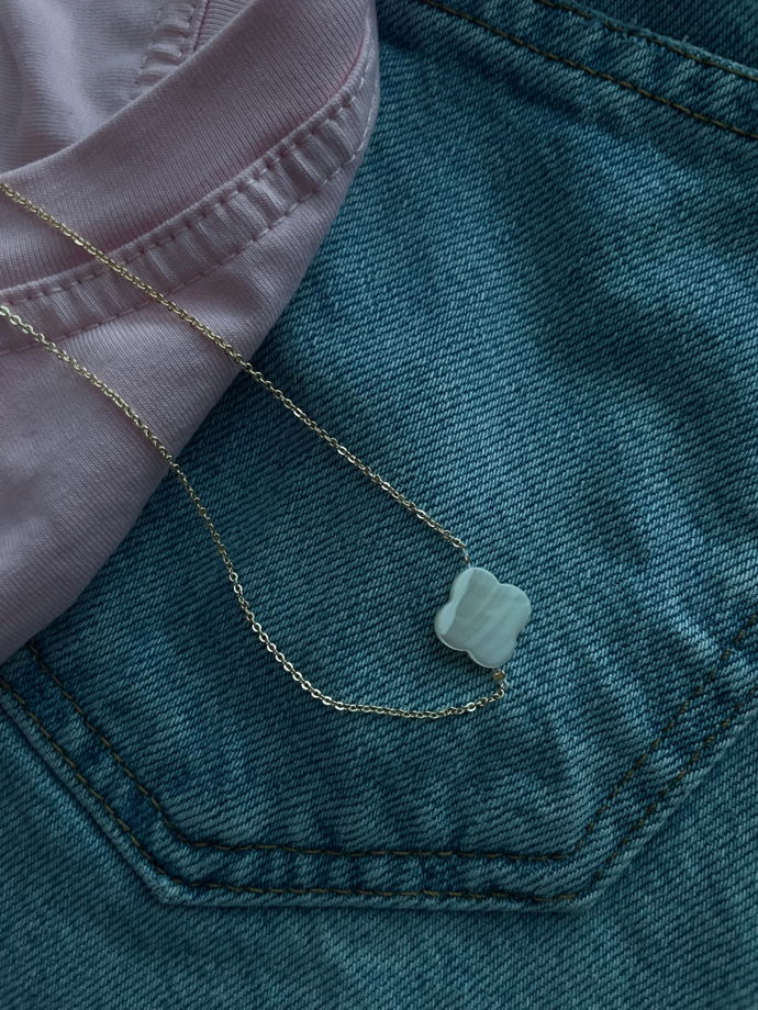 Счастливый перламутровый клевер