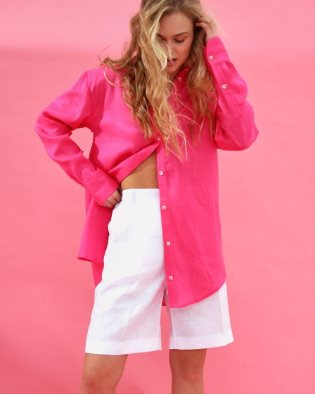 Женская рубашка свободного кроя oversize в розовом цвете из натурального льна
