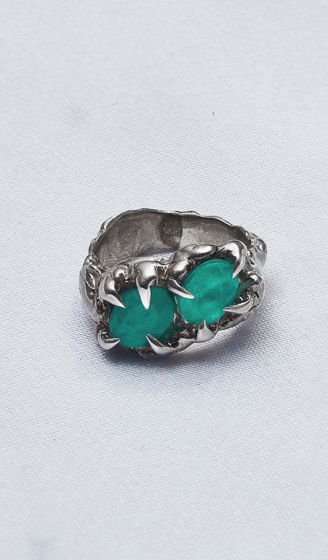 Серебряное кольцо странной формы с параибой — "CLAW"
