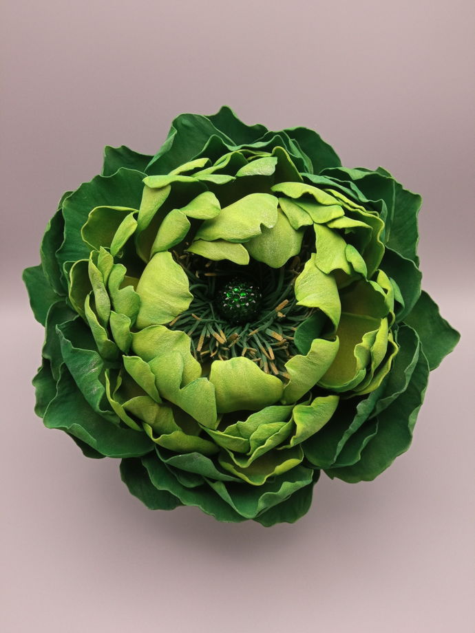 Большая брошь-пион в травяных оттенках из фоамирана