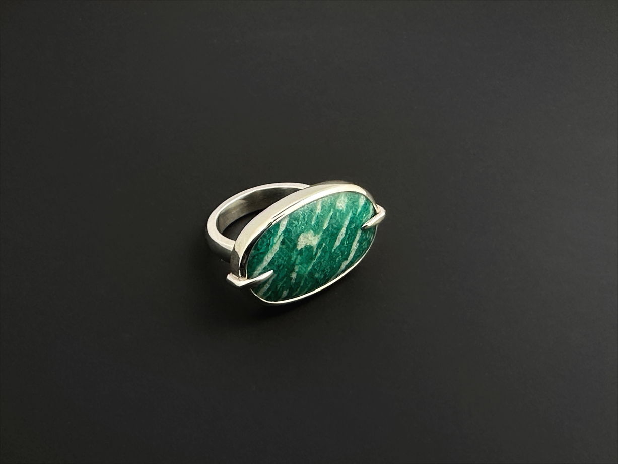 Крупное серебряное кольцо с амазонитом, размер 18