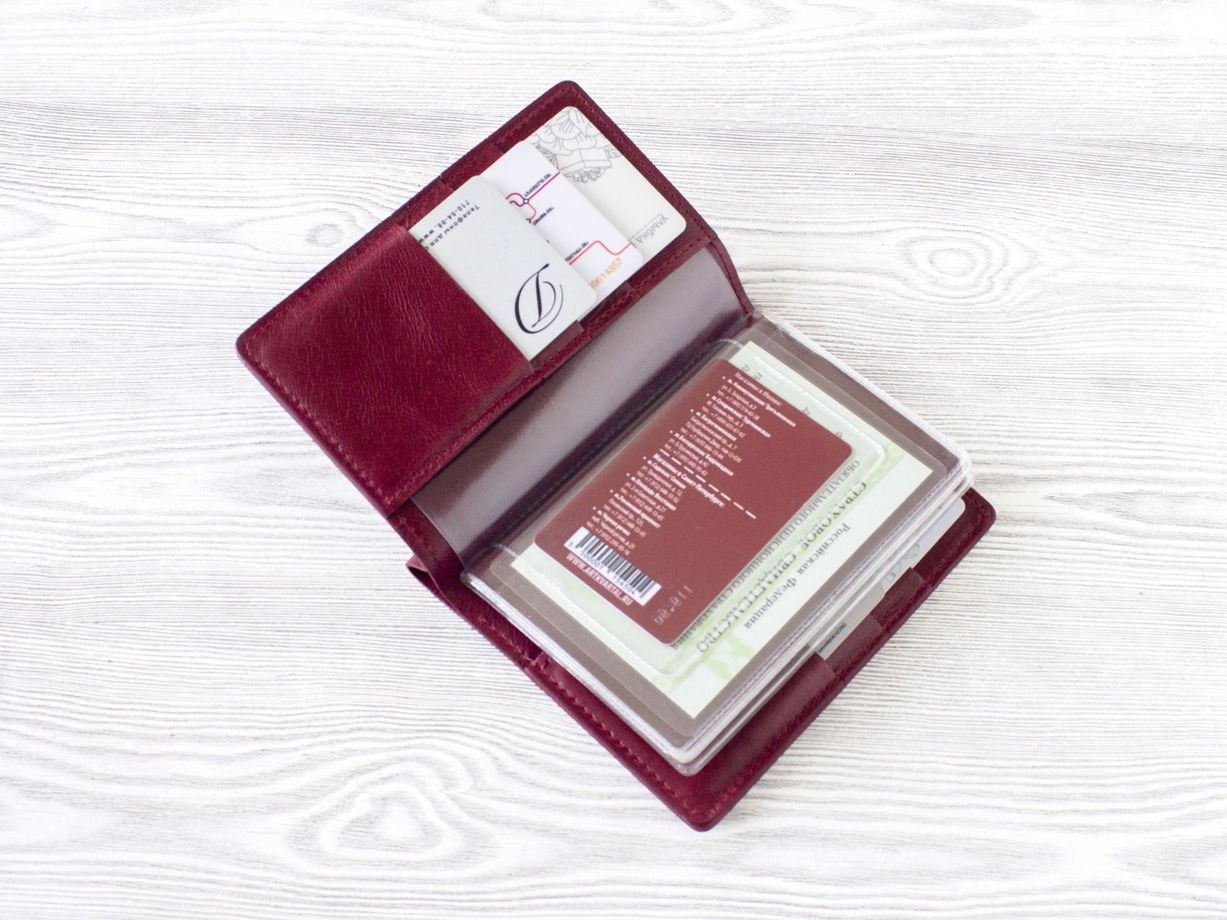 Портмоне из натуральной кожи для прав, СТС, банкнот, пластиковых карт, паспорта, страховки. VIRKUNEN