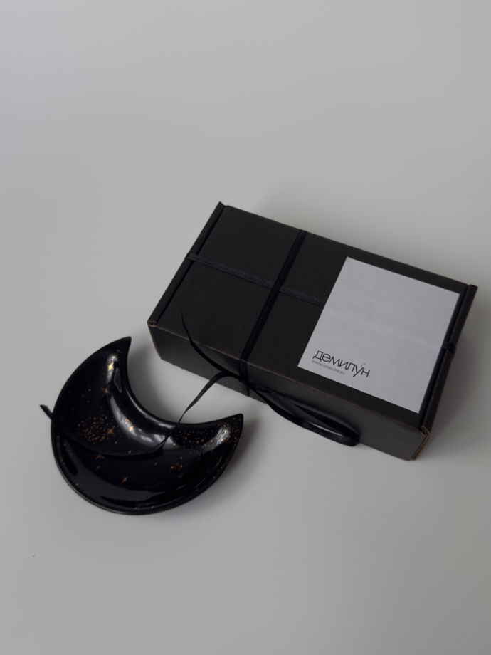 блюдце [ месяц  ] из керамики