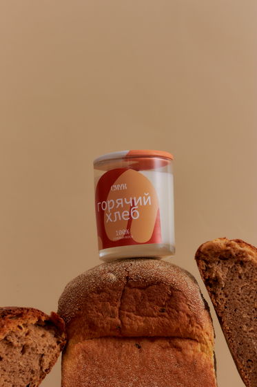 Свеча ароматическая CMYK candles "Горячий хлеб", 8х7 см, 140 гр.