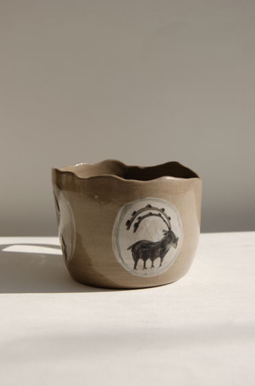 Чашка со скошенным краем «Иранский козлик»