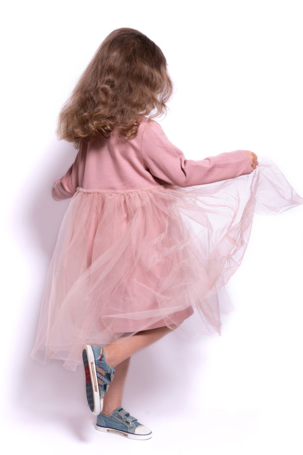 Трикотажное платье с юбкой из фатина розовое