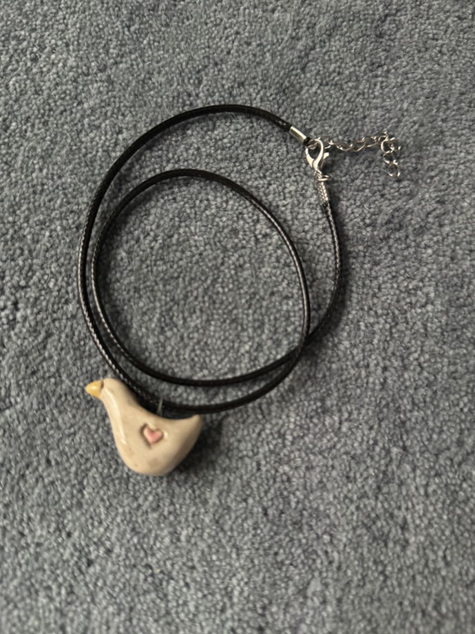 Кулон из глины в форме гуся Ani.g.bracelets