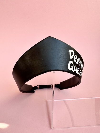 Кокошник из экокожи черного цвета с ручной росписью «Drama Queen»