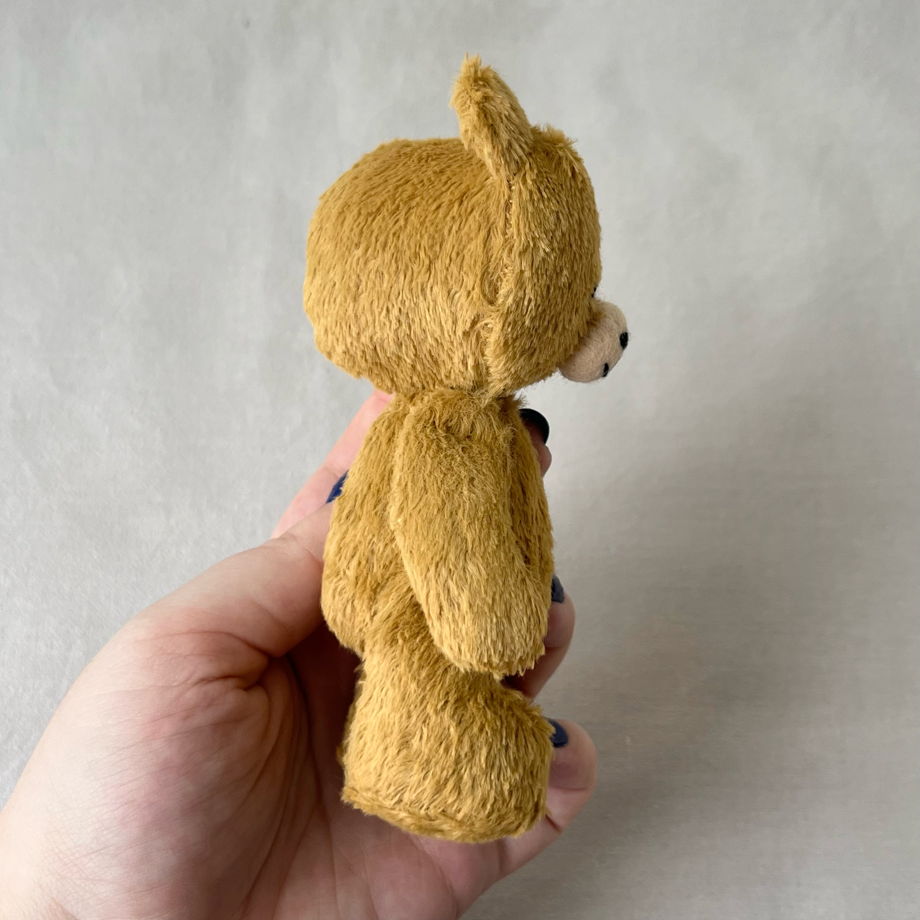 Медведь - мягкая игрушка ручной работы (размер М)