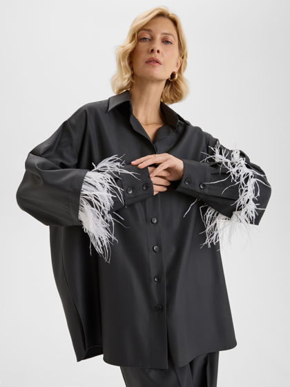темно-серая рубашка из итальянской шерсти LORIE с отделкой из перьев