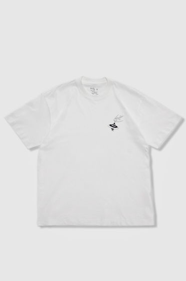 Белая футболка «Юла»