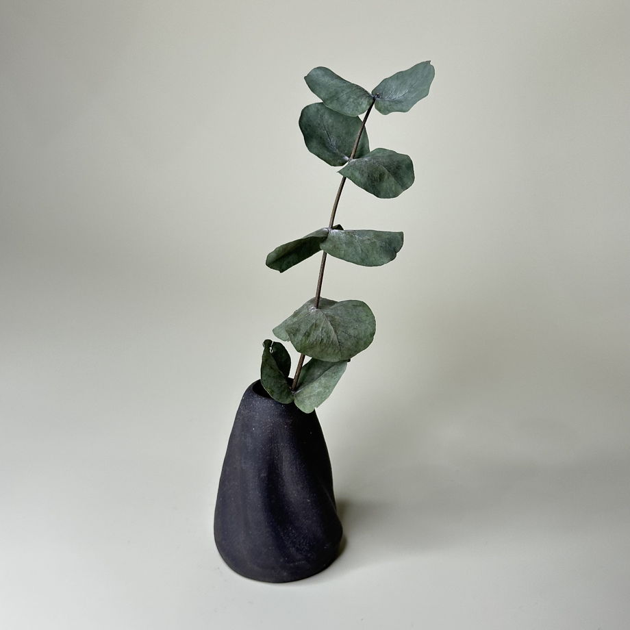 Ваза керамическая ручной работы маленькая "Вулкан"