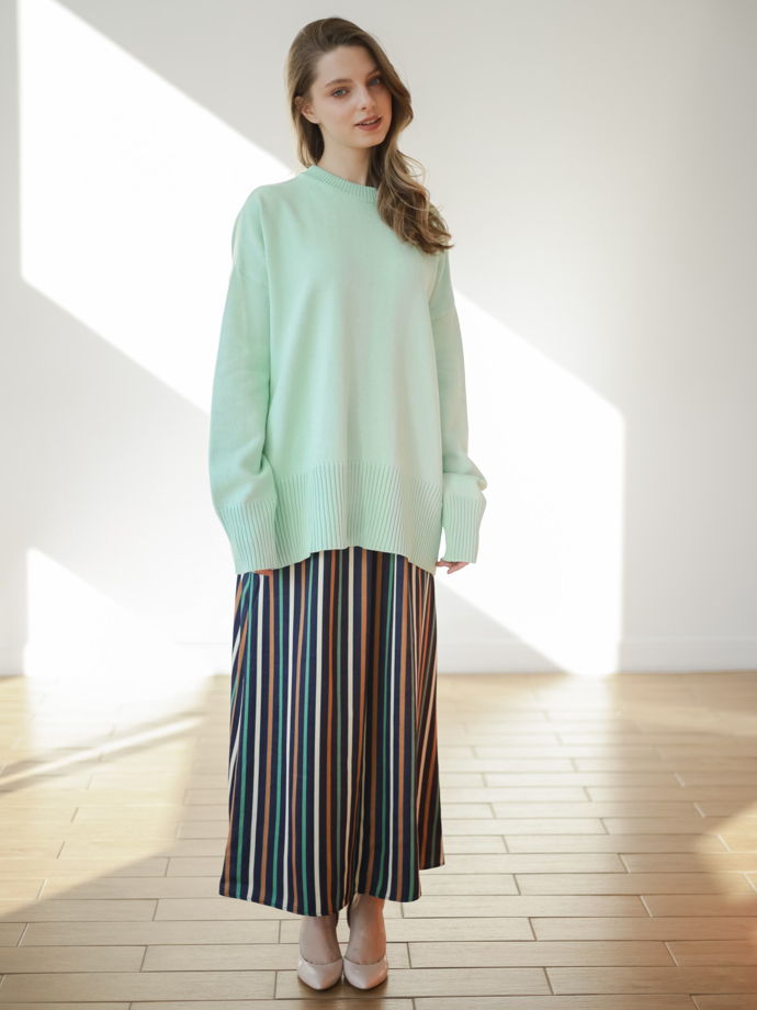 Свитер в мятном цвете