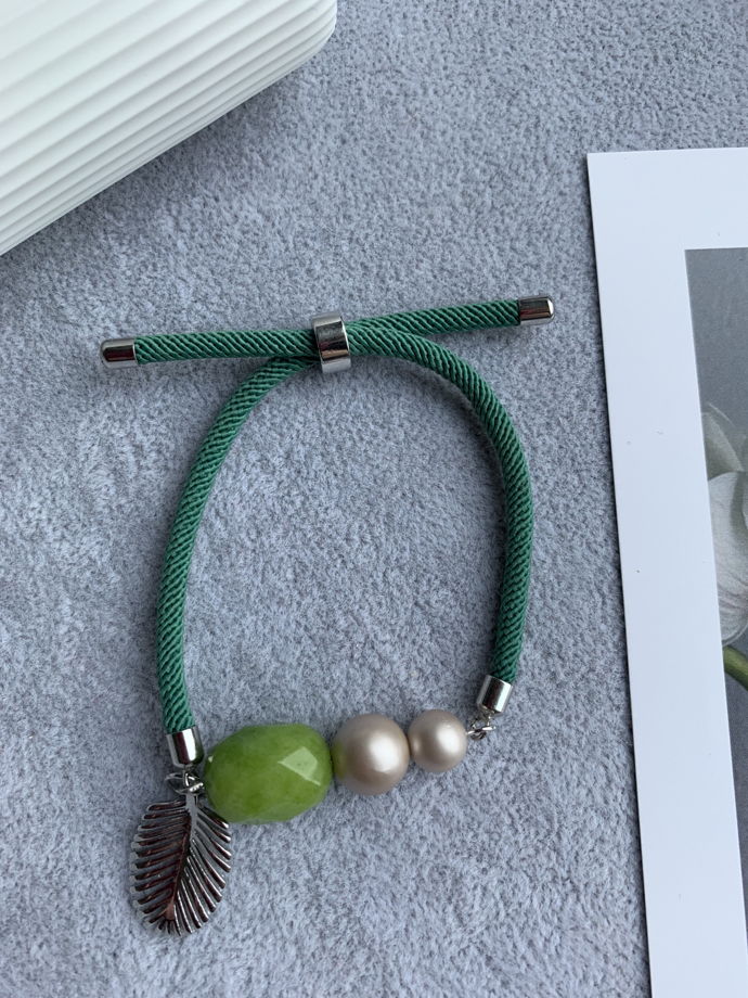 Браслет с нефритом и жемчугом Майорка «Тропический оазис»