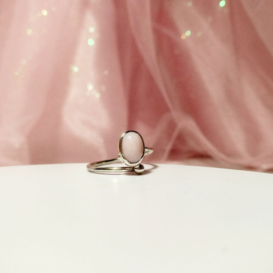 Кольцо с розовым опалом "Сладкая вата", размеры 15,5 - 18,5