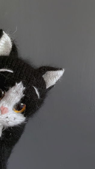 Вязаная игрушка реалистичный кот на заказ