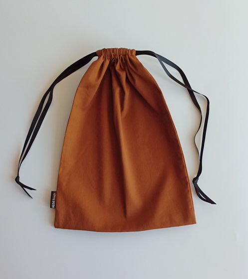Текстильный мешочек коричневого цвета, 22*30 см.