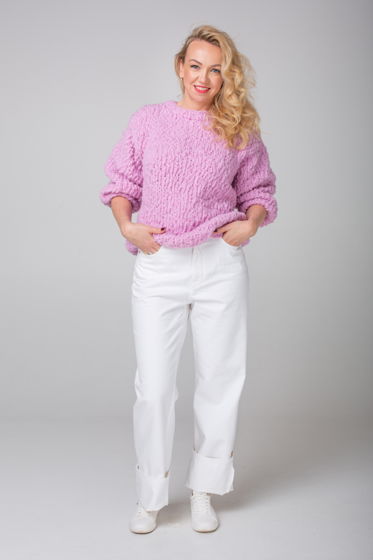 Нежно-розовый женский свитер ручной вязки из шерсти перуанской альпака и мериноса