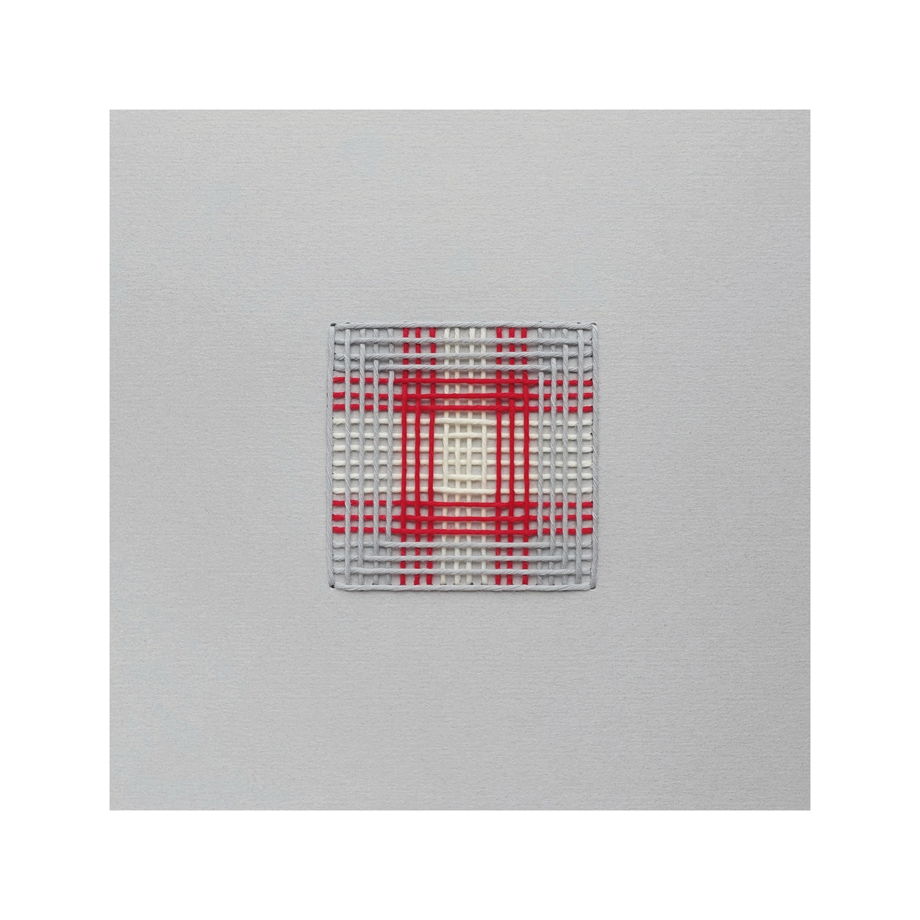 Текстильная картина, серая с красным/ В наличии