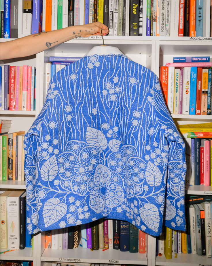 Куртка с Голубыми Цветочками/Blue Daisies Padded Jacket